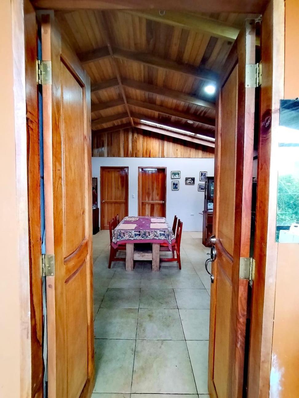 Villa Casa De Montana Tica Linda Monteverde Exterior foto